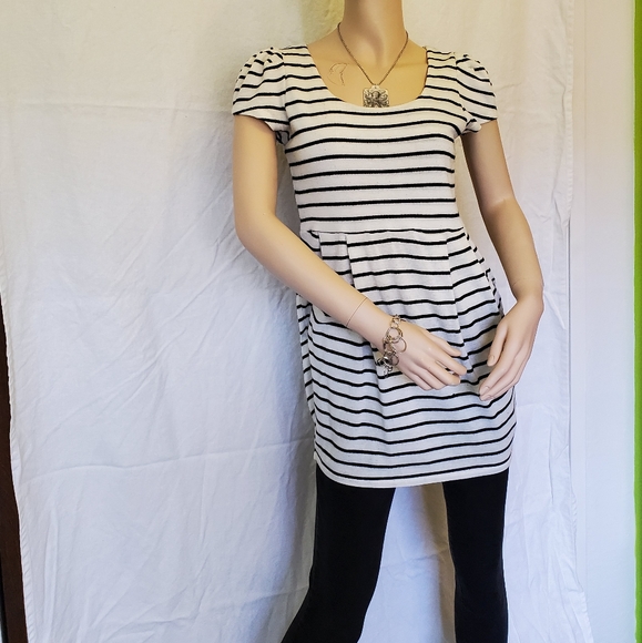 Forever 21 Striped Tunic Top - Picture 3 of 5